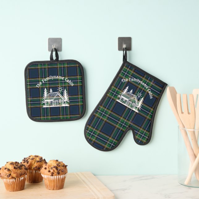 Rustic Log Cabin Tartan Oven Mitt & Pot Holder Set (Insitu(Hanging))