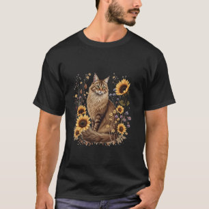 Rustic Maine Coon Cat with Sunflowers Floral Felin T-Shirt