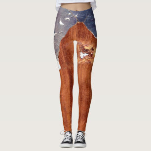 Rustic Metal: Vintage Iron Texture. Leggings