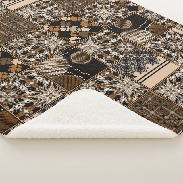 Rustic patchwork pattern sherpa blanket (3/4)