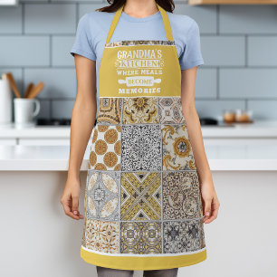 Rustic Pattern Grandma Meals Become Memories Apron