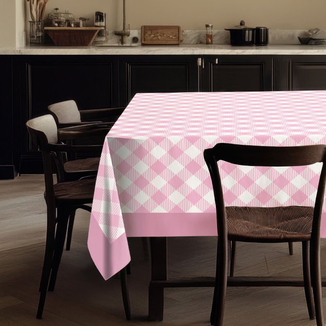 Rustic Pink Chequered Tablecloth Farmhouse Kitchen (Rustic Pink Checkered Tablecloth Farmhouse Kitchen)