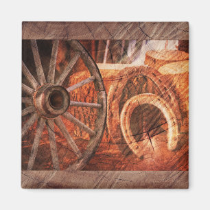 Rustic Wagon Wheel Horseshoes Western Style Magnet
