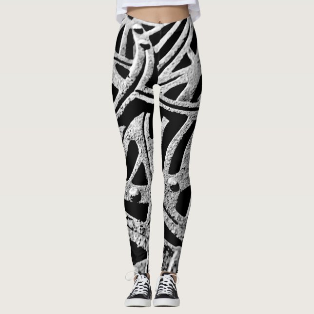Rusty Grate in Grey Leggings (Front)