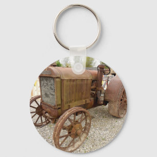 Rusty vintage tractor key ring