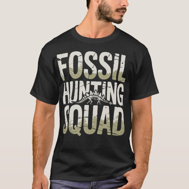 S2 Fossil Hunting Fossils Paleontology (113) T-Shirt (Front)