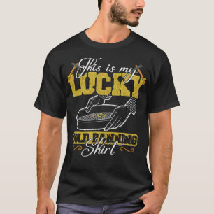 S2 Gold Panning Gold Panner (141) T-Shirt