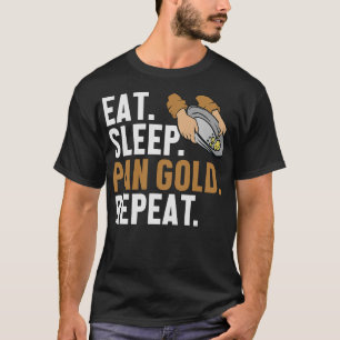 S2 Gold Panning Gold Panner (159) T-Shirt