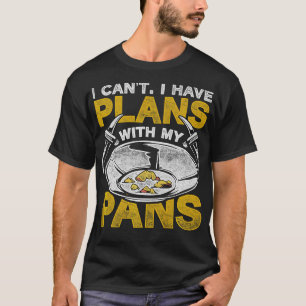 S2 Gold Panning Gold Panner (243) T-Shirt