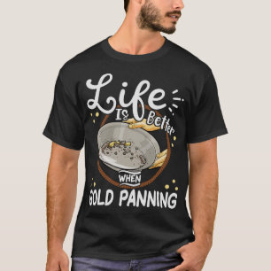 S2 Gold Panning Gold Panner (75) T-Shirt