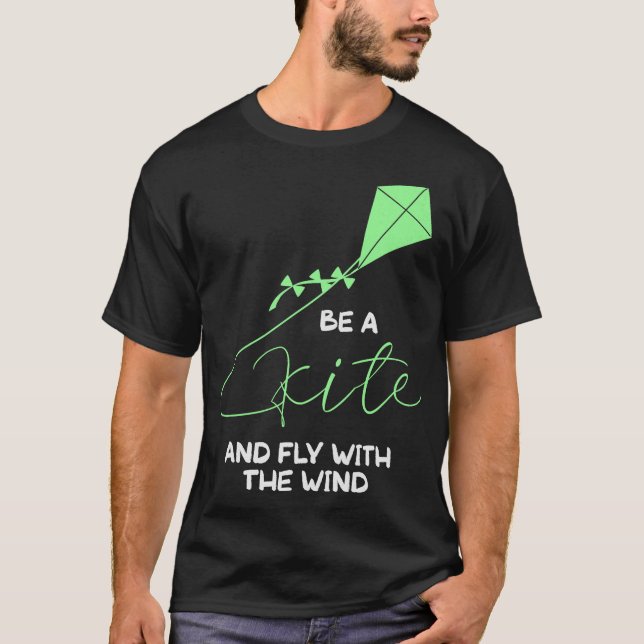 S2 Kite Flying Fly Kites (42) T-Shirt (Front)