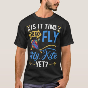 S2 Kite Flying Fly Kites (88) T-Shirt