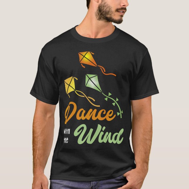 S2 Kite Flying Fly Kites (91) T-Shirt (Front)