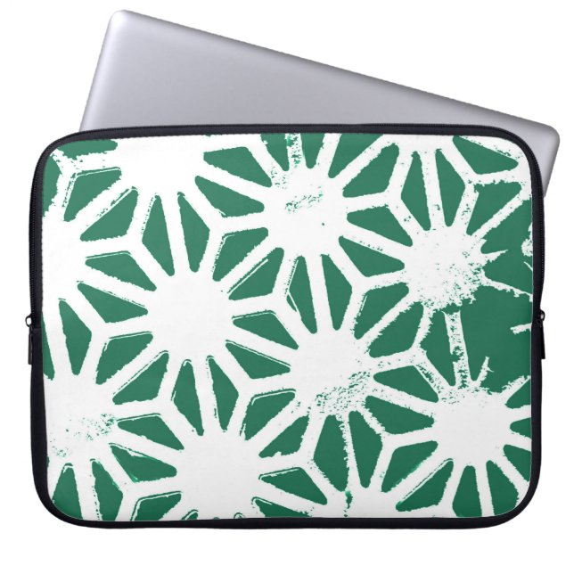 Sage green and white geometric pattern laptop sleeve (Front)