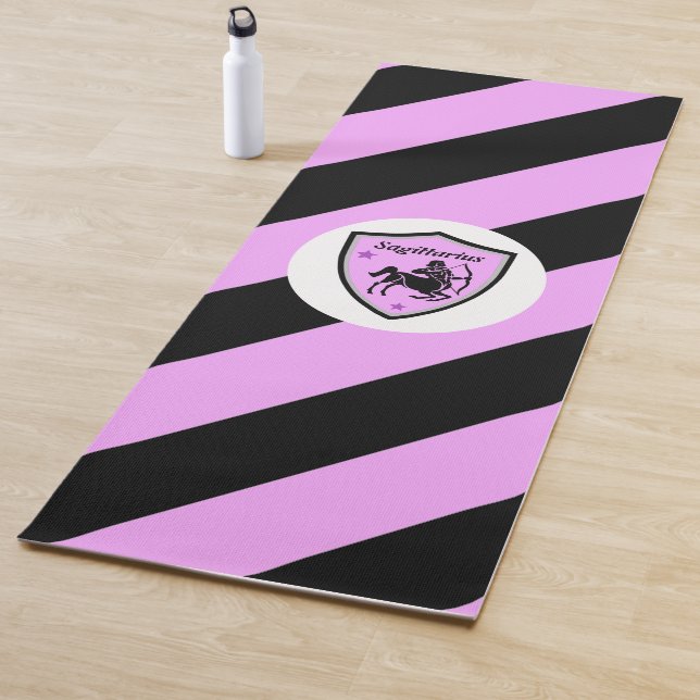 Sagittarius symbol     yoga mat (In Situ)
