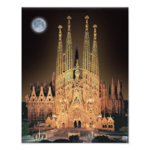 SAGRADA FAMILIA BASILICA IN BARCELONA, SPAIN. PHOTO PRINT