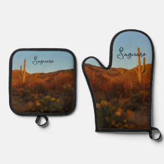 Saguaro Sunset I Oven Mitt & Pot Holder Set