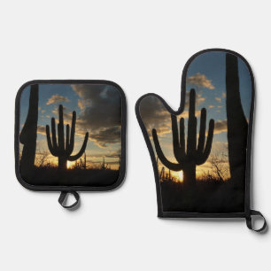 Saguaro Sunset II Arizona Desert Landscape Oven Mitt & Pot Holder Set