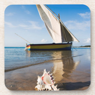 Sail Boat And Shell   Mozambique, Benguerra Lodge Coaster