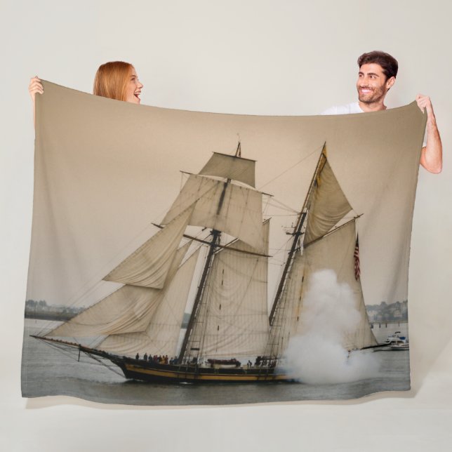 SAILING SHIP FLEECE BLANKET (In Situ)