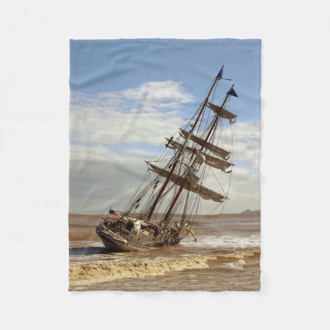 SAILING SHIP ON THE BEACH FLEECE BLANKET (Front)