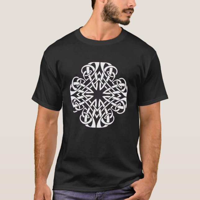 Saint Patrick s Day Traditional Irish Celtic Knot  T-Shirt (Front)
