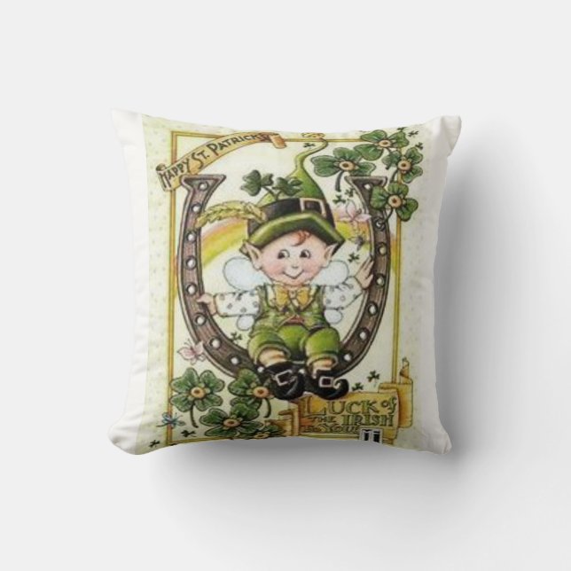 Saint Patrick's Day Throw Pillow (Front)
