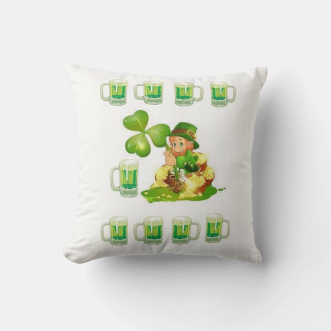 Saint Patrick's Day Throw Pillow (Front)