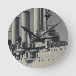 Saint Petersburg, Cruiser Aurora Round Clock