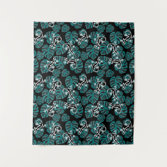 Salamander and Green Leaf Pattern Tapestry (Front)