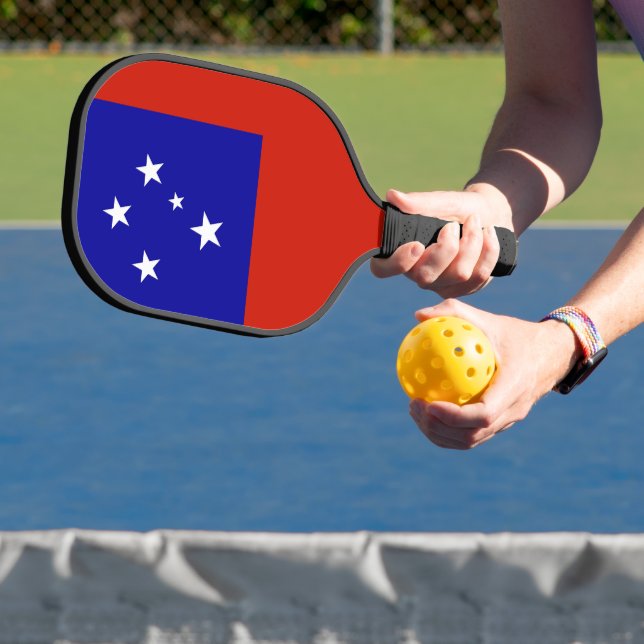 Samoa flag pickleball paddle (Insitu)