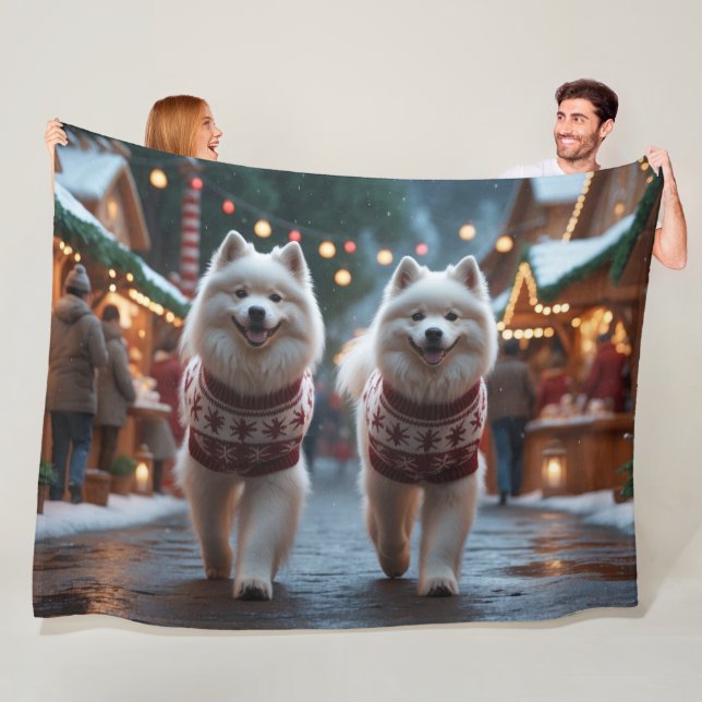 Samoyed Dogs Christmas Snow Holiday Fleece Blanket (In Situ)