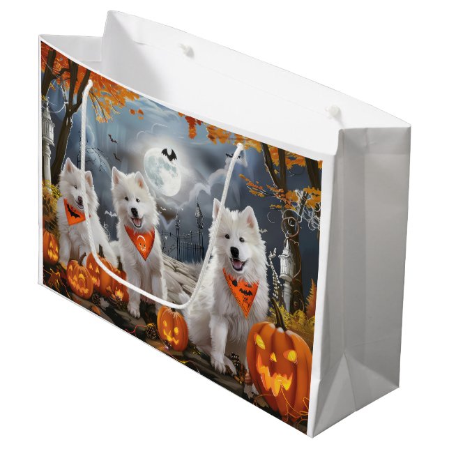 Samoyed Halloween Spooky Large Gift Bag (Front Angled)