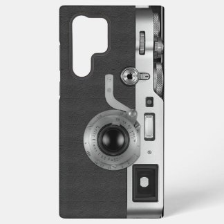 Samsung S22 Ultra case with a vintage camera