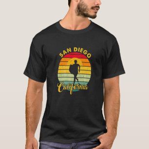 San Diego CA California retro vintage surfer usa T-Shirt