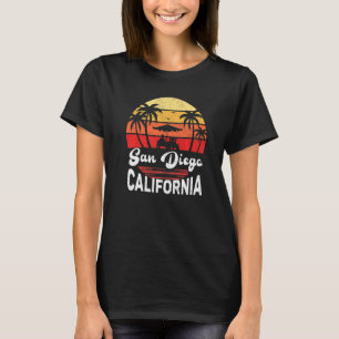 San Diego California Beach Retro Vintage Beach Sun T-Shirt