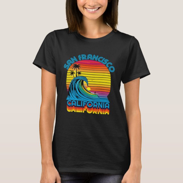 San Francisco Retro Throwback Surf & Beach Souveni T-Shirt (Front)