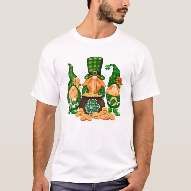 SAN PATRICKS DAY  T-Shirt (Front)