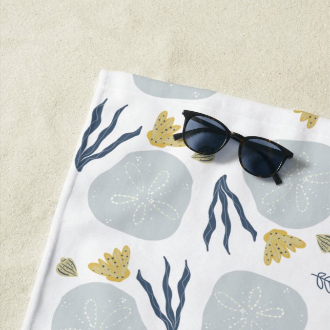 Sand Dollar Seashells Beach Pattern Beach Towel (In Situ)