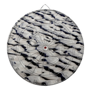 Sand pattern dartboard