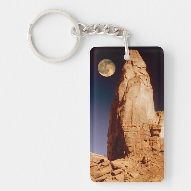 Sandstone Pinacle Key Ring (Front)