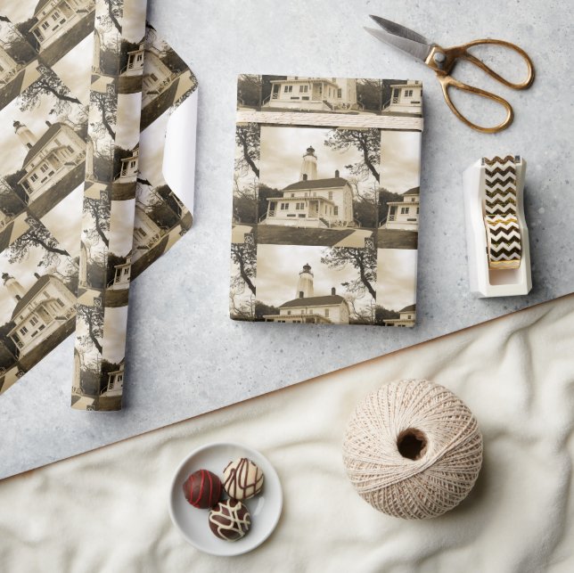 Sandy Hook Lighthouse Wrapping Paper (Crafts)