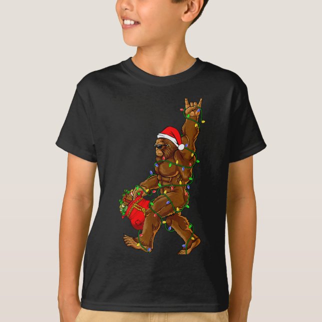 Santa Bigfoot Christmas Lights Funny Sasquatch Bel T-Shirt (Front)