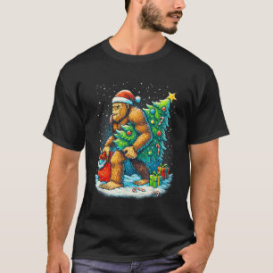 Santa Bigfoot Christmas Tree Sasquatch Xmas Lights T-Shirt