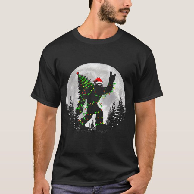 Santa Bigfoot Christmas Tree Xmas Lights Funny Sas T-Shirt (Front)