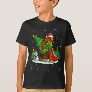 Santa Bigfoot Christmas Tree Xmas Lights Funny Sas T-Shirt