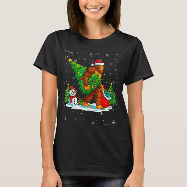 Santa Bigfoot Christmas Tree Xmas Lights Funny Sas T-Shirt (Front)