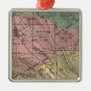 Santa Clara Co Metal Tree Decoration