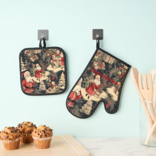 Santa Claus Christmas Eve Gifts Oven Mitt & Pot Holder Set