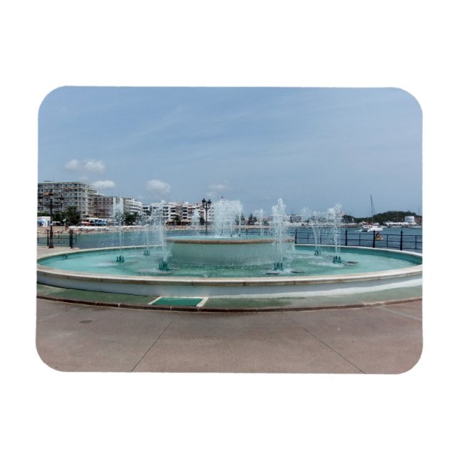 Santa Eulalia Fountain Magnet (Horizontal)